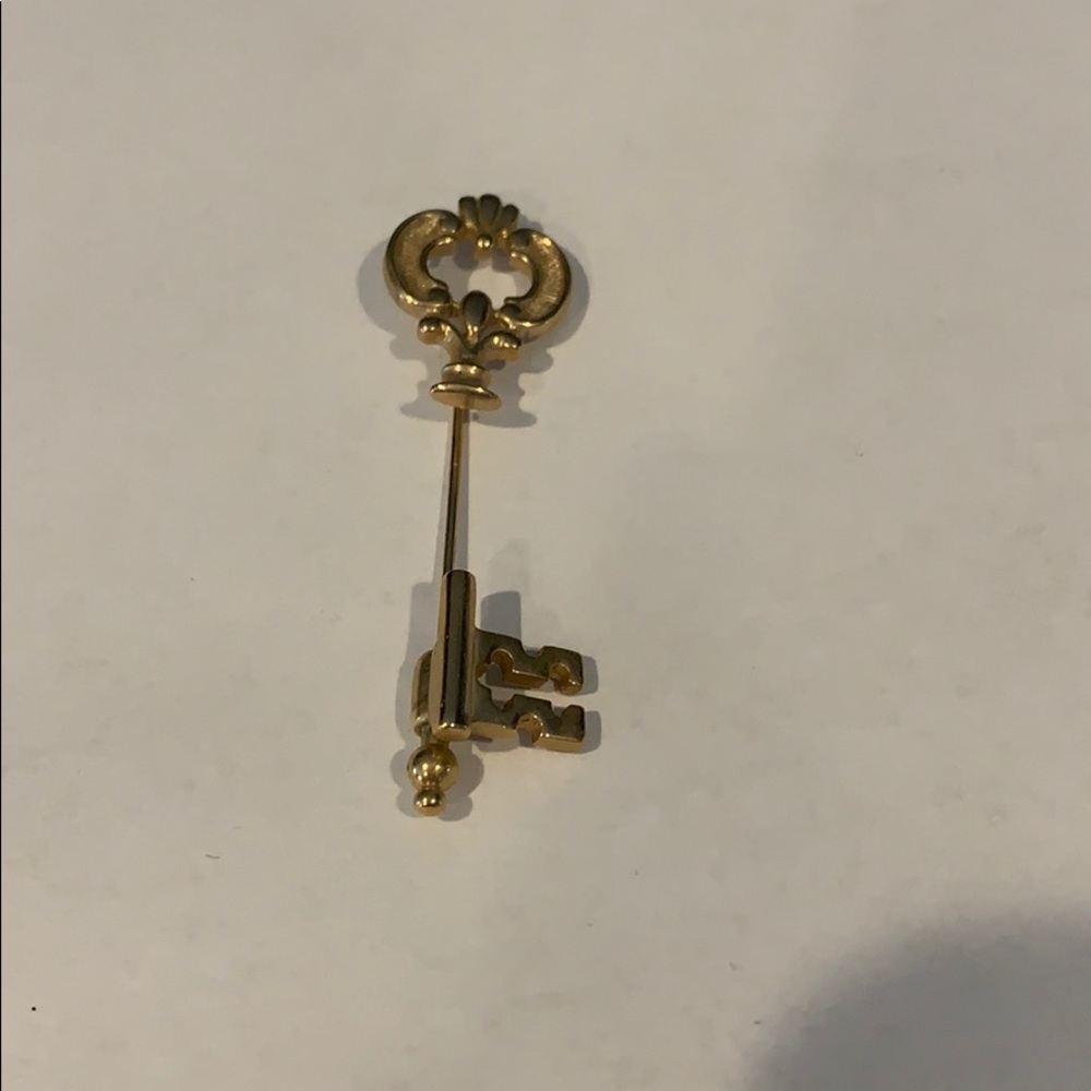 Avon hat pin